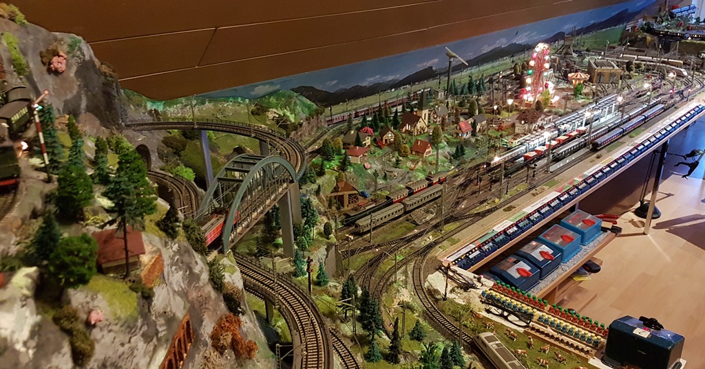 Modellbahn18